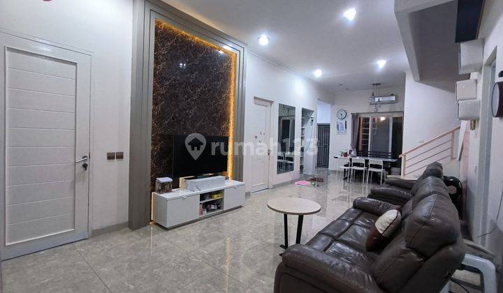 Dijual Rumah Rapi Siap Huni di Phg Topaz 2