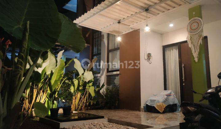 Rumah 2 Lantai Takeover di greenarra harapan indah Bekasi  22