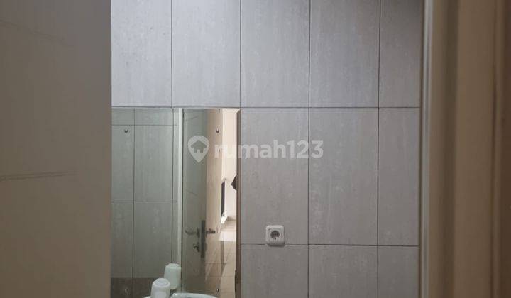 Disewakan Rumah di Asera One West 2 Lantai  4