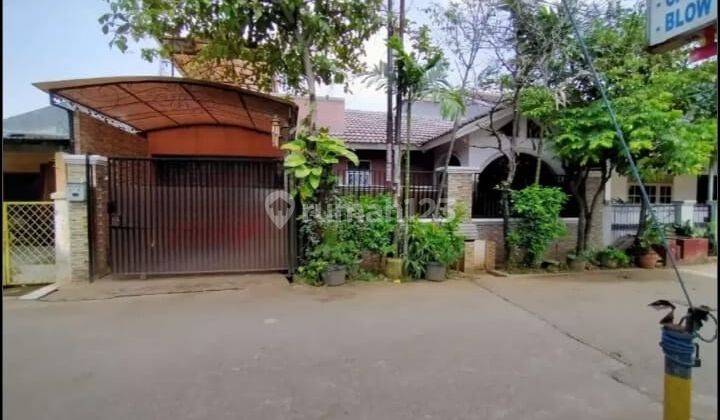 Rumah Bagus SHM di Jalan Jatikramat2 Bekasi Barat, Bekasi 1