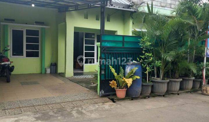 Rumah Bagus ,shm,tanah Hook,pinggir Jalan Griya Cibinong 2