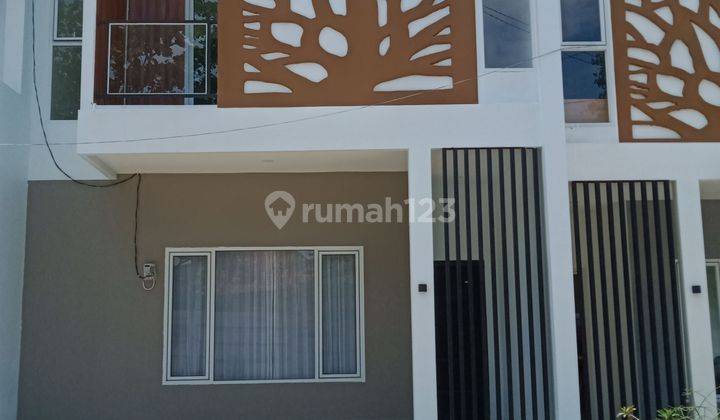 Rumah 2 Lantai Dengan Konsep Smart Home Tengah Kota Di Area Perkantoran Dan Bebas Banjir 1