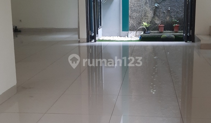 Sewa 2 Lt ,4kt Discovery Bintaro ,water Heater 7