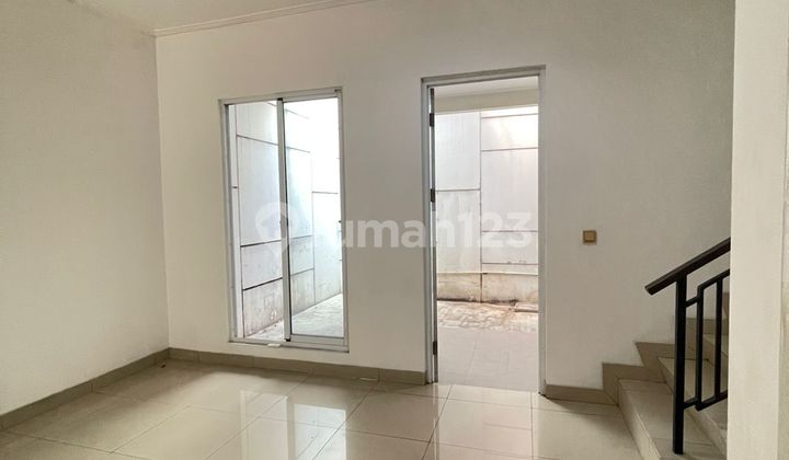 For Rent: Affordable Two-Story House, Occupied, in Green Lake City 2