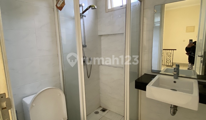 For Rent House Ready to Live in Western Europe 2