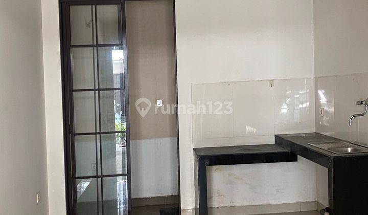  Rumah Unfurnished Bagus SHM - Sertifikat Hak Milik 1