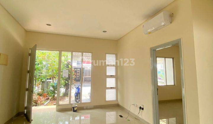 Disewakan  Rumah Semi Furnished Bagus SHM - Sertifikat Hak Milik 2