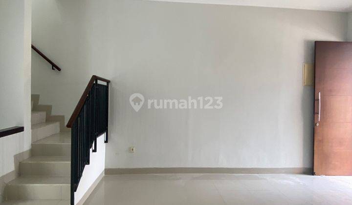 DISEWAKAN RUMAH SIAP HUNI 4kt Luas 8x20  1