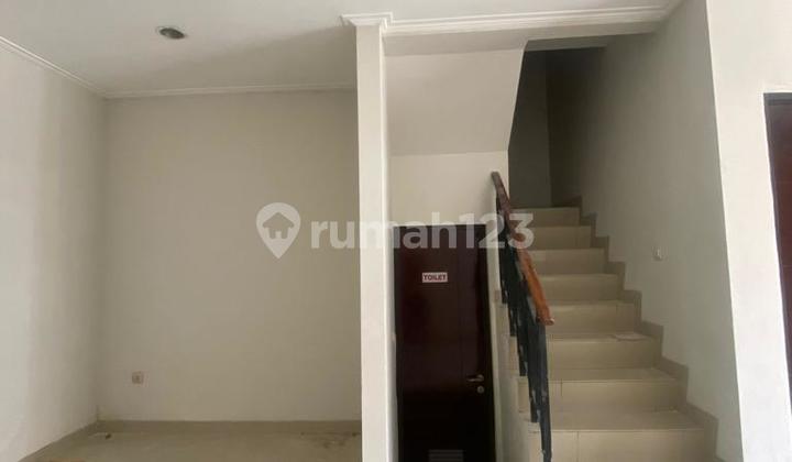 Sewa Rumah Paling Murahh Dua Lantai Anti Banjir 2