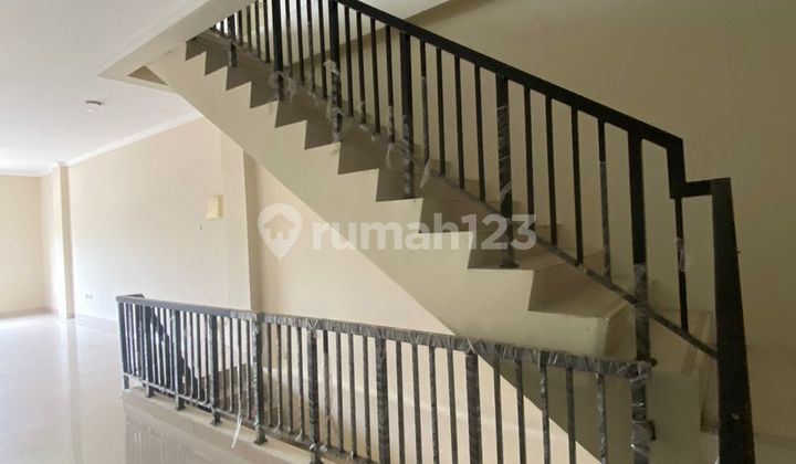 Disewakan Ruko Murah Hadap Jalan Rayaa Bagus