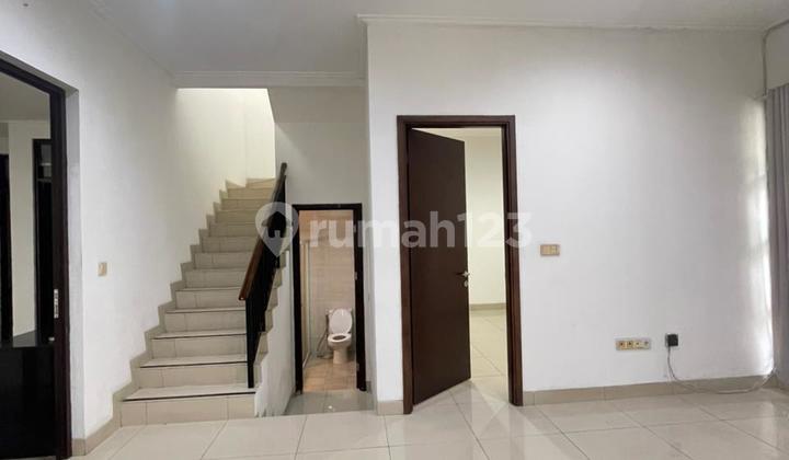 For Rent: Nice House 8X20 Very Spacious Nice 2