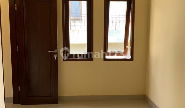 Rumah 2 Lantai di Karangsari Denpasar - Lokasi Nyaman, Akses Cepat ke Pusat Kota & Pantai 2