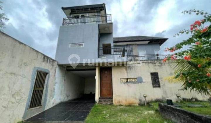 Rumah Mewah 2 Lantai di Gunung Payung - One Gate System, Lingkungan Nyaman dan Aman 2