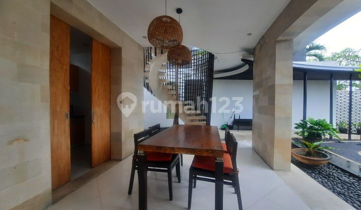 Exclusive Villa in the Heart of Kerobokan – Comfortable Living Close to Everything Exclusive Villa in the Heart of Kerobokan – Comfortable Living Close to Everything