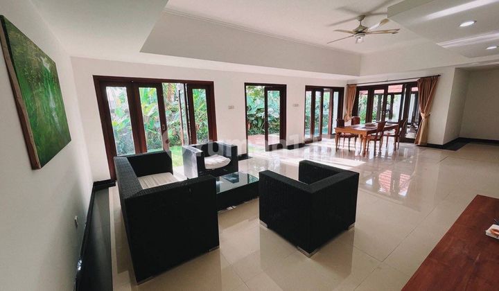 Disewakan Villa Di Area Kerobokan Kaja, Badung 17