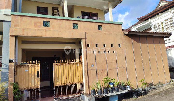 Dijual Rumah 2 Lantai Di Area Padangsambian 2