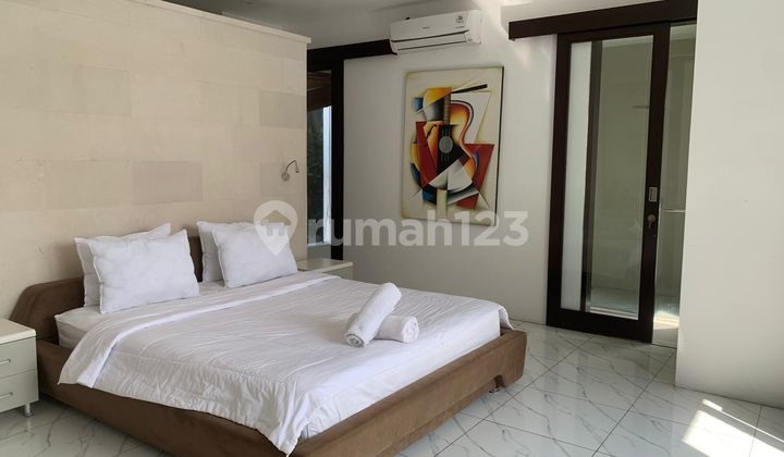  Villa Mewah Fully-Furnished 500 m² di Tengah Kota - Siap Huni & Investasi
