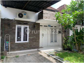 Minimalist 2-Story House in Jimbaran - Freehold Title, Quiet Environment, Close to Tourist Area 2