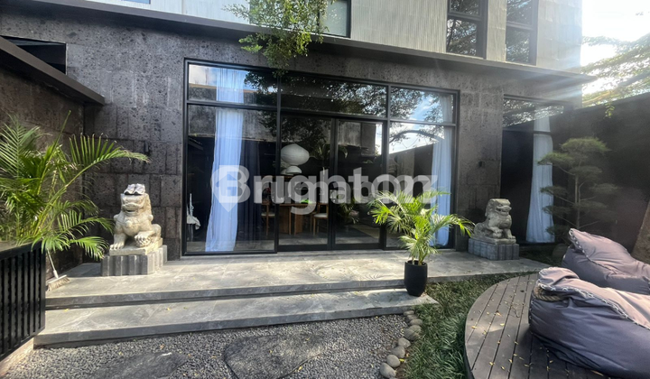 VILLA FULLY FURNISHED DI PANTAI KEDUNGU – 3 KAMAR, KOLAM RENANG PRIBADI