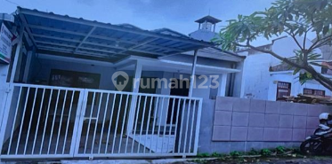 Freehold House in West Denpasar - Strategic Residence with Attractive Auction Price