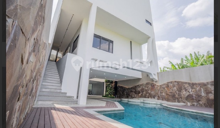 Vila Multifungsi 4 Lantai di Sanur - Ocean View & Investasi Komersial di Pusat KEK Bali