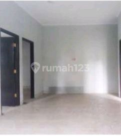 Minimalist 3-Bedroom House in the Safe Sukasada Housing Complex 2