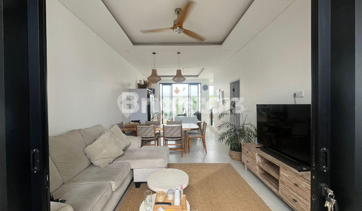 VILLA TROPIS 2 LANTAI DI SEMINYAK – FULL FURNISHED BRAND BARU, LOKASI SUPER STRATEGIS DEKAT PANTAI & BANDARA