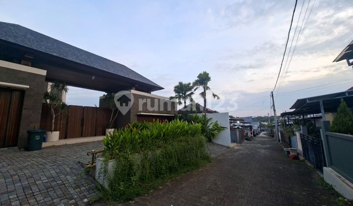 Rumah Nyaman di Kawasan Nusa Dua - Seberang Kampus Poltekpar, Lingkungan Villa Tenang, Potensi Sewa Tinggi