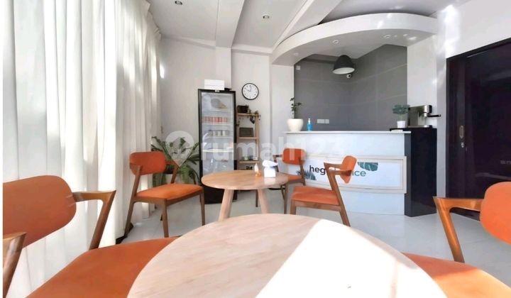 Strategic 3-Story Shop House in Padang Sambian Klod, Denpasar Strategic 3-Story Shop House in Padang Sambian Klod, Denpasar