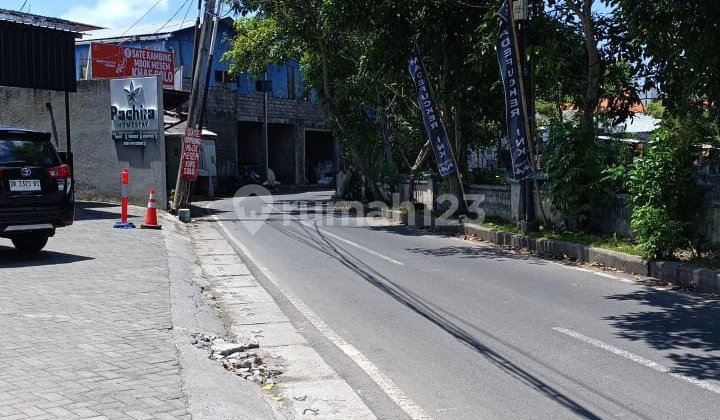 Strategic 20 m² Shop in the Heart of Legian – Limited Opportunity!