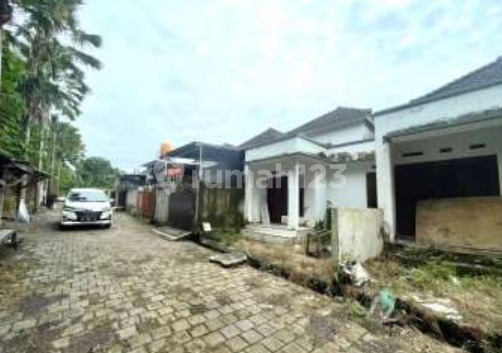 Comfortable Residence Near Public Facilities in Tabanan