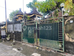 Rumah Klasik Bali 3KT di Singosari, Denpasar Utara - Lokasi Strategis & Halaman Luas Rumah Klasik Bali 3KT di Singosari, Denpasar Utara - Lokasi Strategis & Halaman Luas