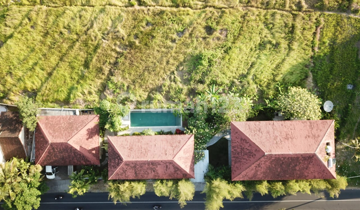 Fully Furnished Villa with 5K+6B in Umalas Kauh — Spacious Rooms, Strategic Tanah Merah Location