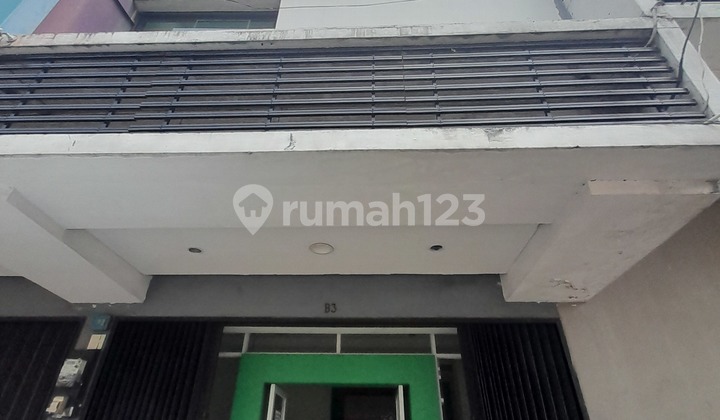 Rent 3-Story Shop House in Tangcity Rent 3-Story Shop House in Tangcity