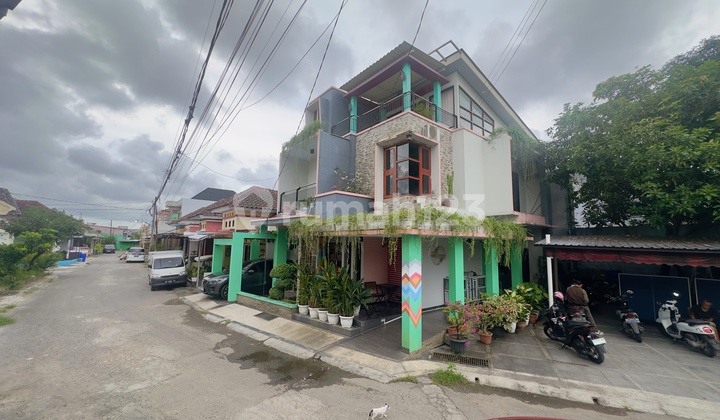 Affordable 3-Story House on Hertasning Street, Makassar Affordable 3-Story House on Hertasning Street, Makassar
