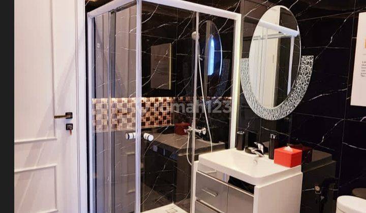 Rumah Baru Full Furnished Di Jalan Metro Tanjung Bunga, Makassar 2