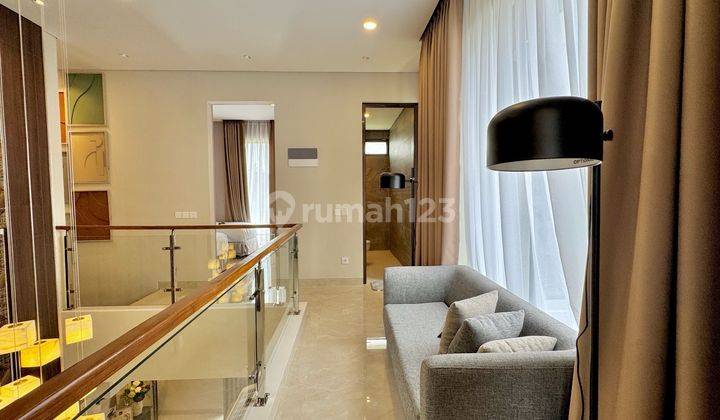 Rumah 2 Lantai Di Citraland Celebes Hertasning Makassar 8