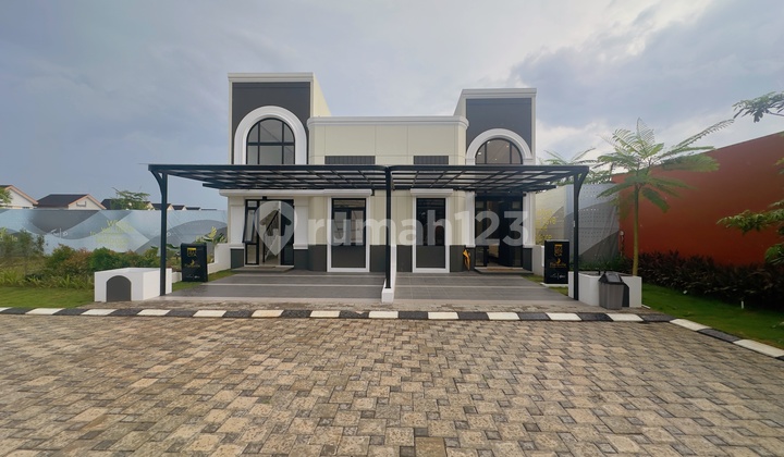2-Story House in Citraland Celebes Hertasning Makassar 1