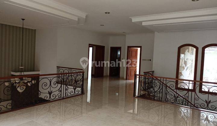 Jual Rumah 2 Lantai Siap Huni di Pondok Indah Bonus Kolam Renang 2