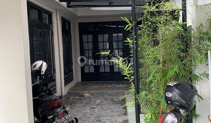 Sale Rumah Pinggir Jalan Besar Harga Njop di Tebet 2