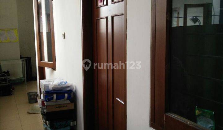 Jual Rumah Lokasi Strategis Di Kuningan Tidak Banjir  2