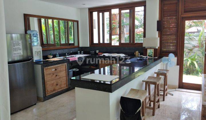 Sale Villa View Laut Di Pererenan Badung Bali 1