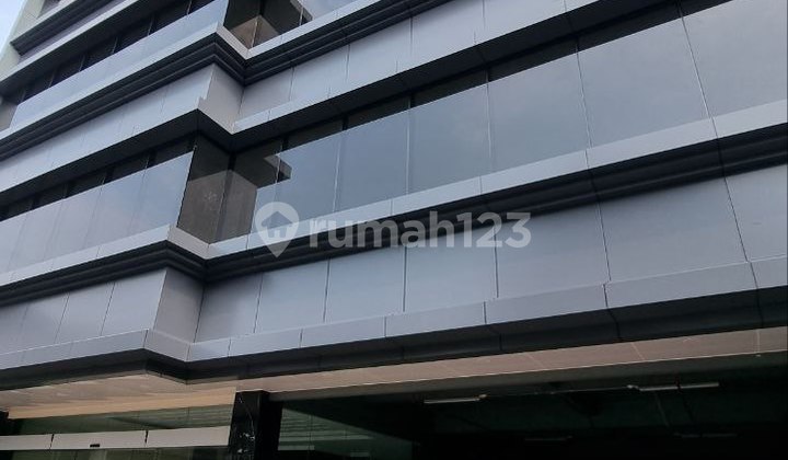Jual Gedung Lokasi Strategis di Setiabudi Jakarta Selatan