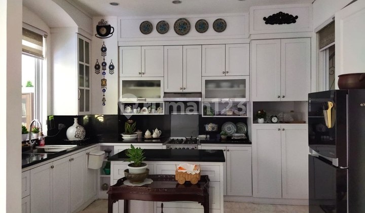 Jual Rumah Siap Huni Lokasi Strategis Di Menteng