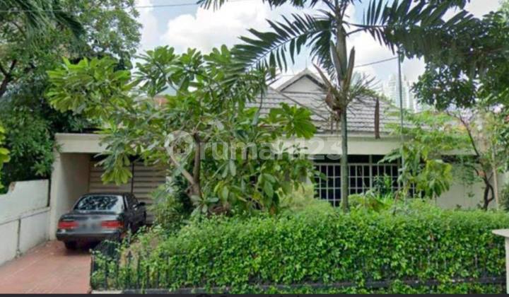 Rumah Hitung Tanah Lokasi Strategis di Menteng