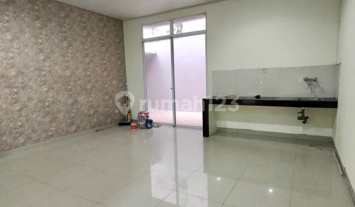 Rumah Green lake uk 8x16 murah