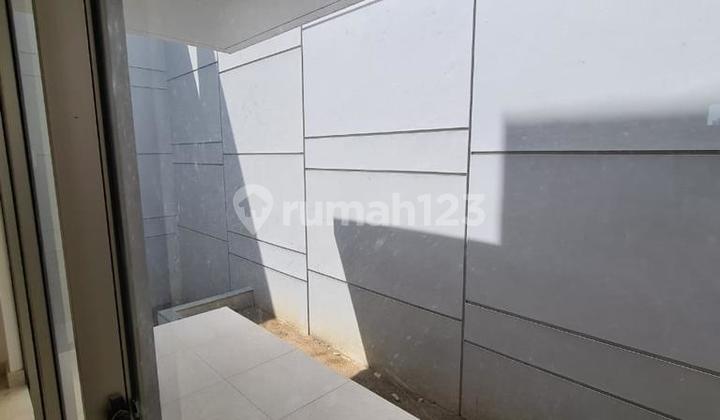 Rumah Golf Island Uk 10x25 Murah 1