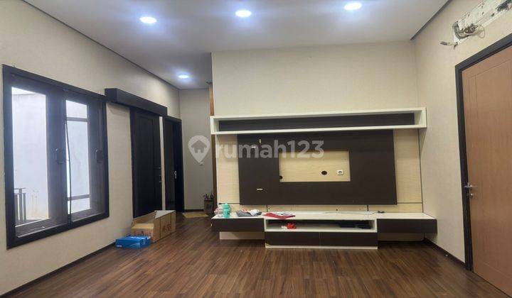 Di Jual Rumah Grisenda Minimalis Uk 10x20 Furnish 2