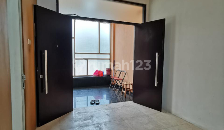 Rumah Town House Mediaterania Uk 8x21