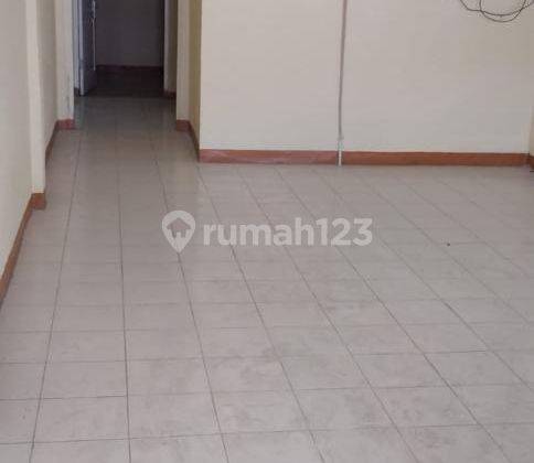 Dijual Rumah Dengan Lokasi Strategis di Rawamangun 3,7m nego  2